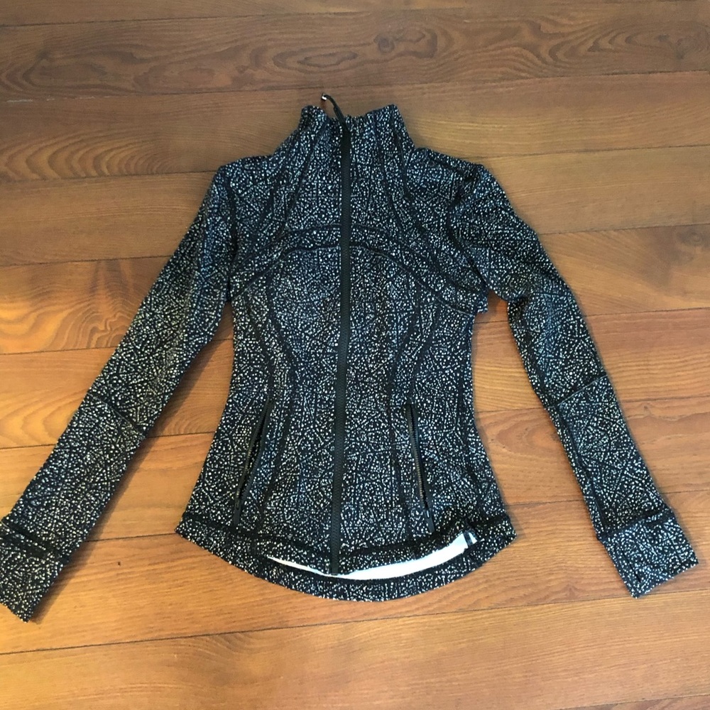 Lululemon define jacket size 2